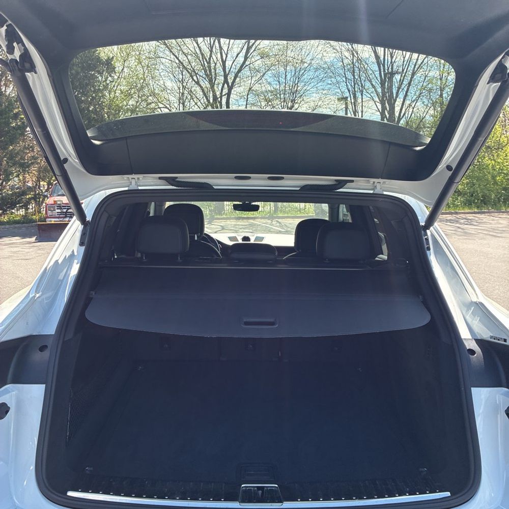 2022 Porsche Cayenne S