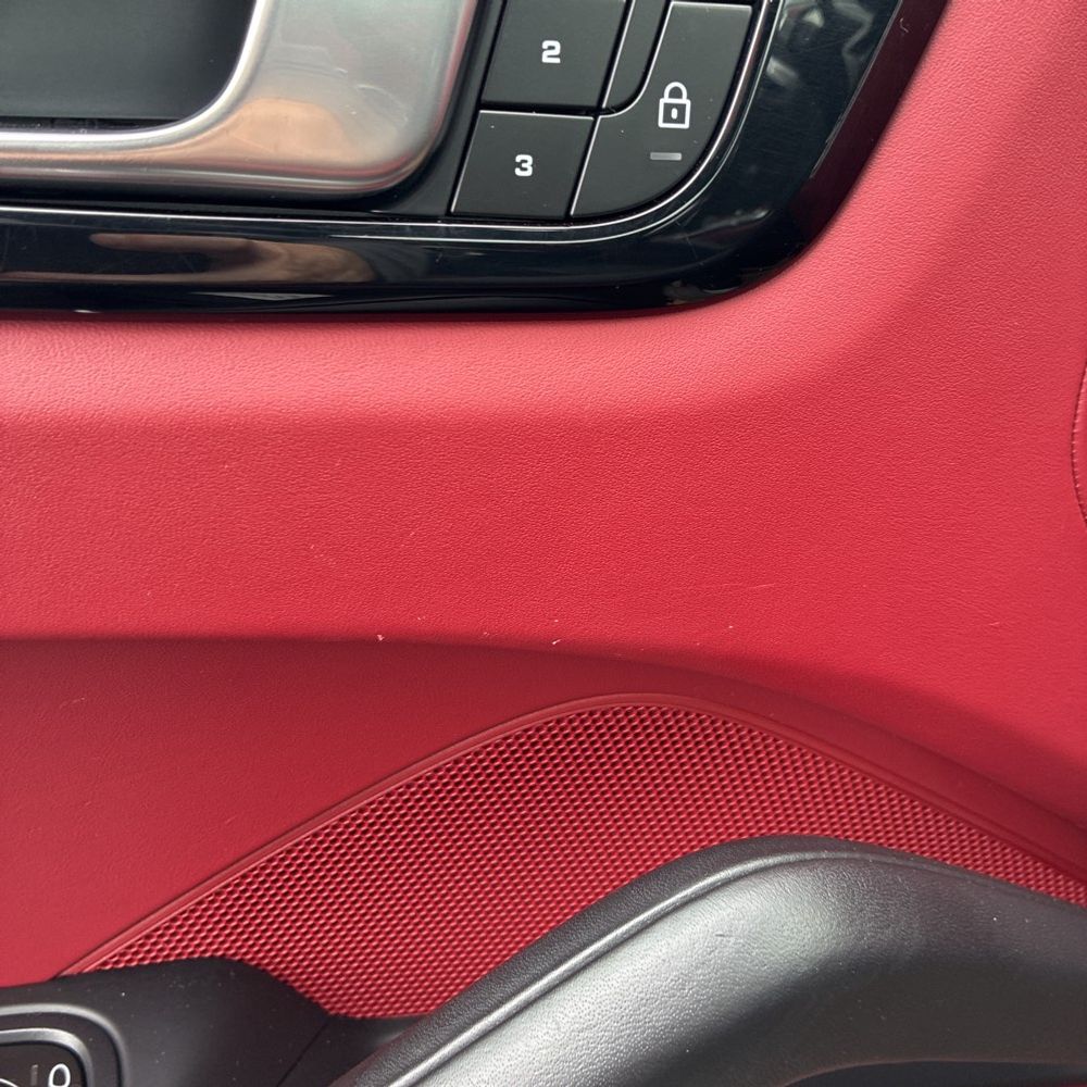 2023 Porsche Cayenne S Platinum Edition