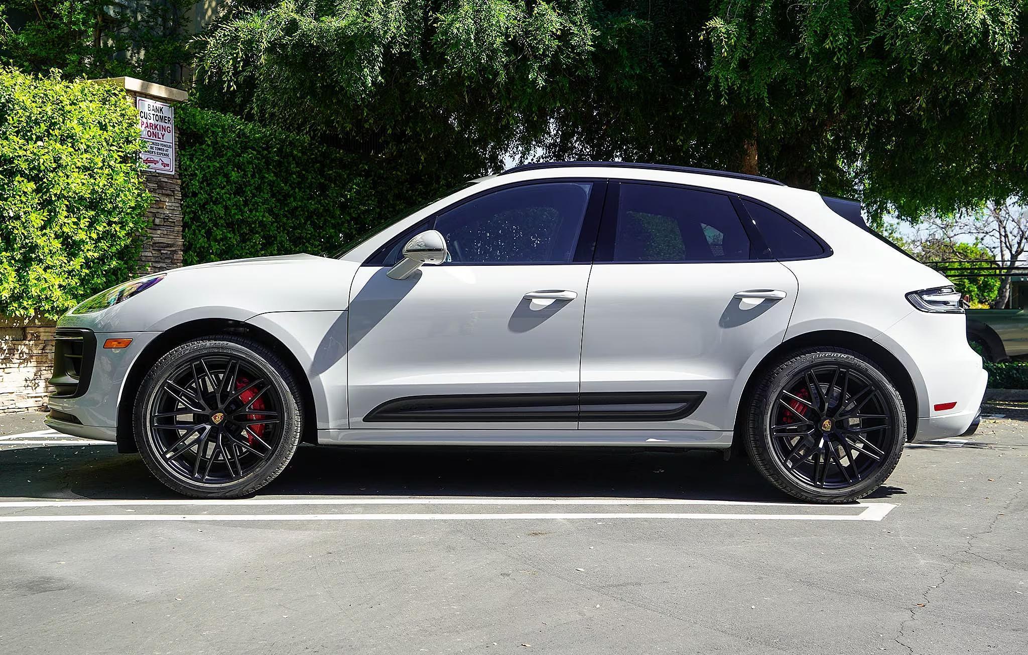 2025 Porsche Macan GTS