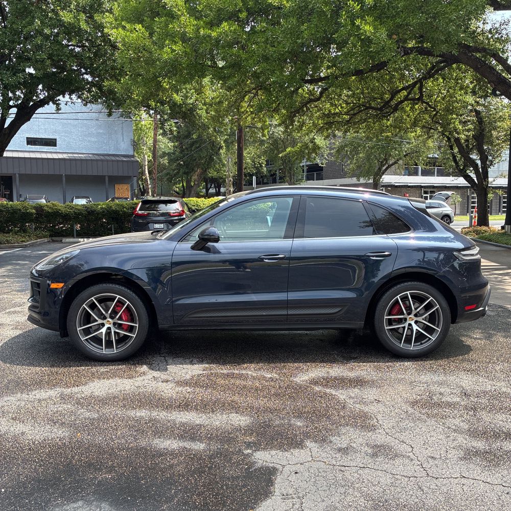 2022 Porsche Macan S