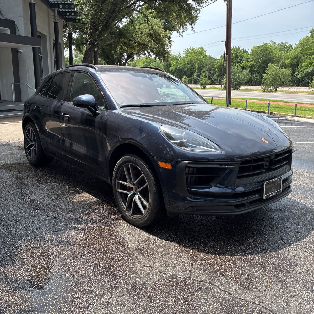 2022 Porsche Macan S