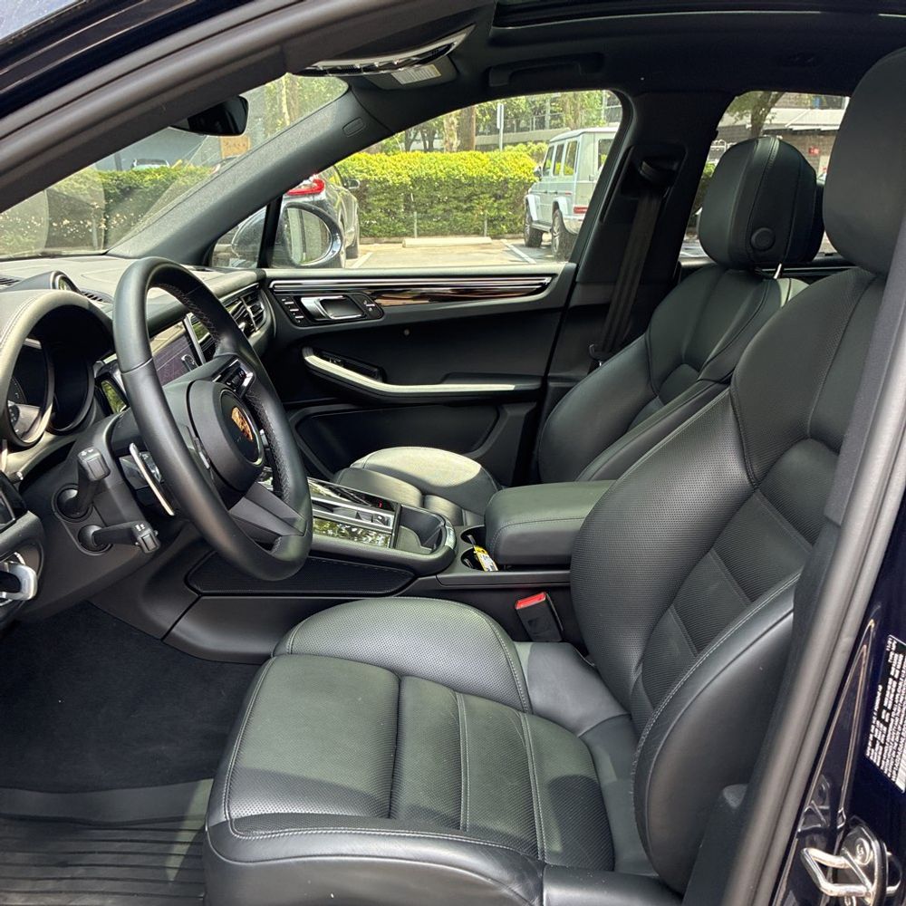 2022 Porsche Macan S