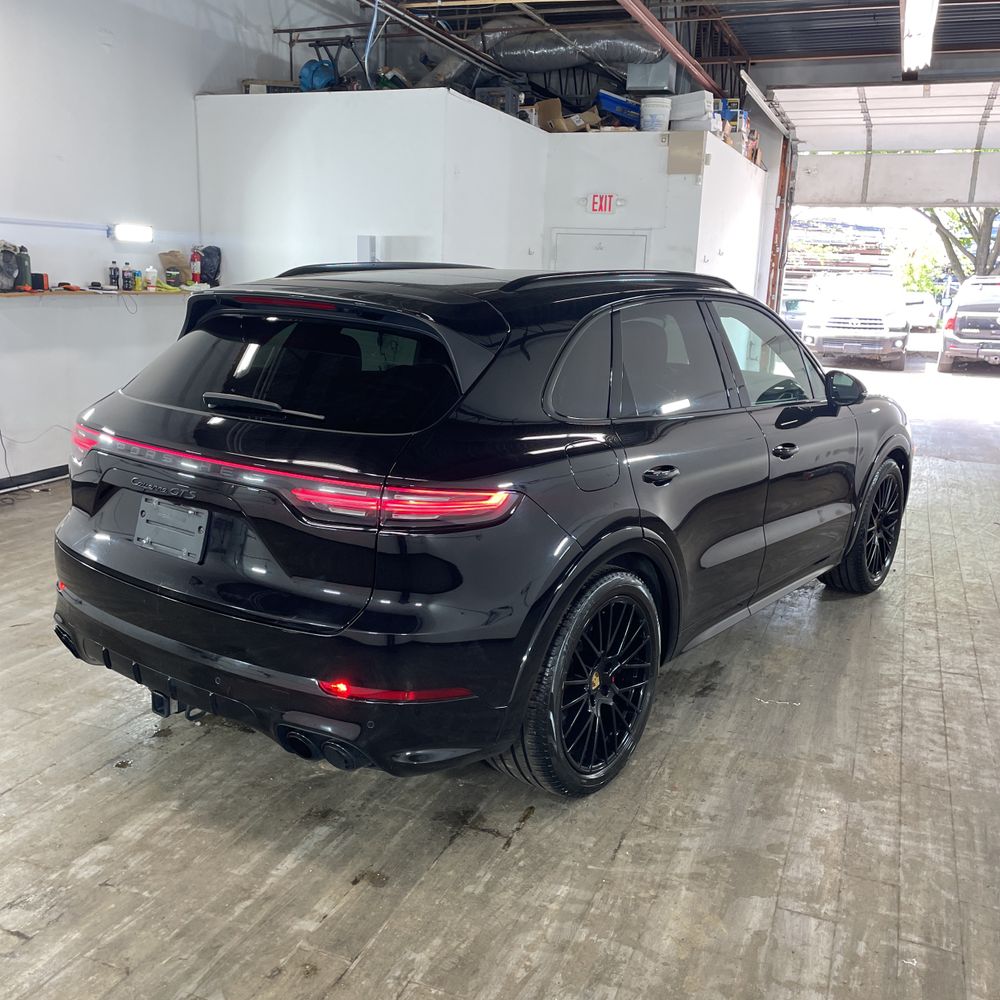 2023 Porsche Cayenne GTS