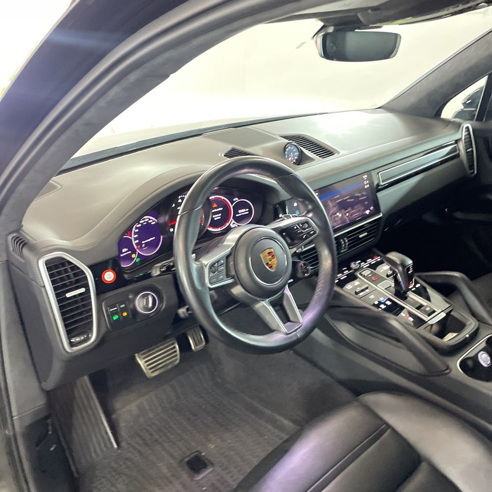 2023 Porsche Cayenne GTS