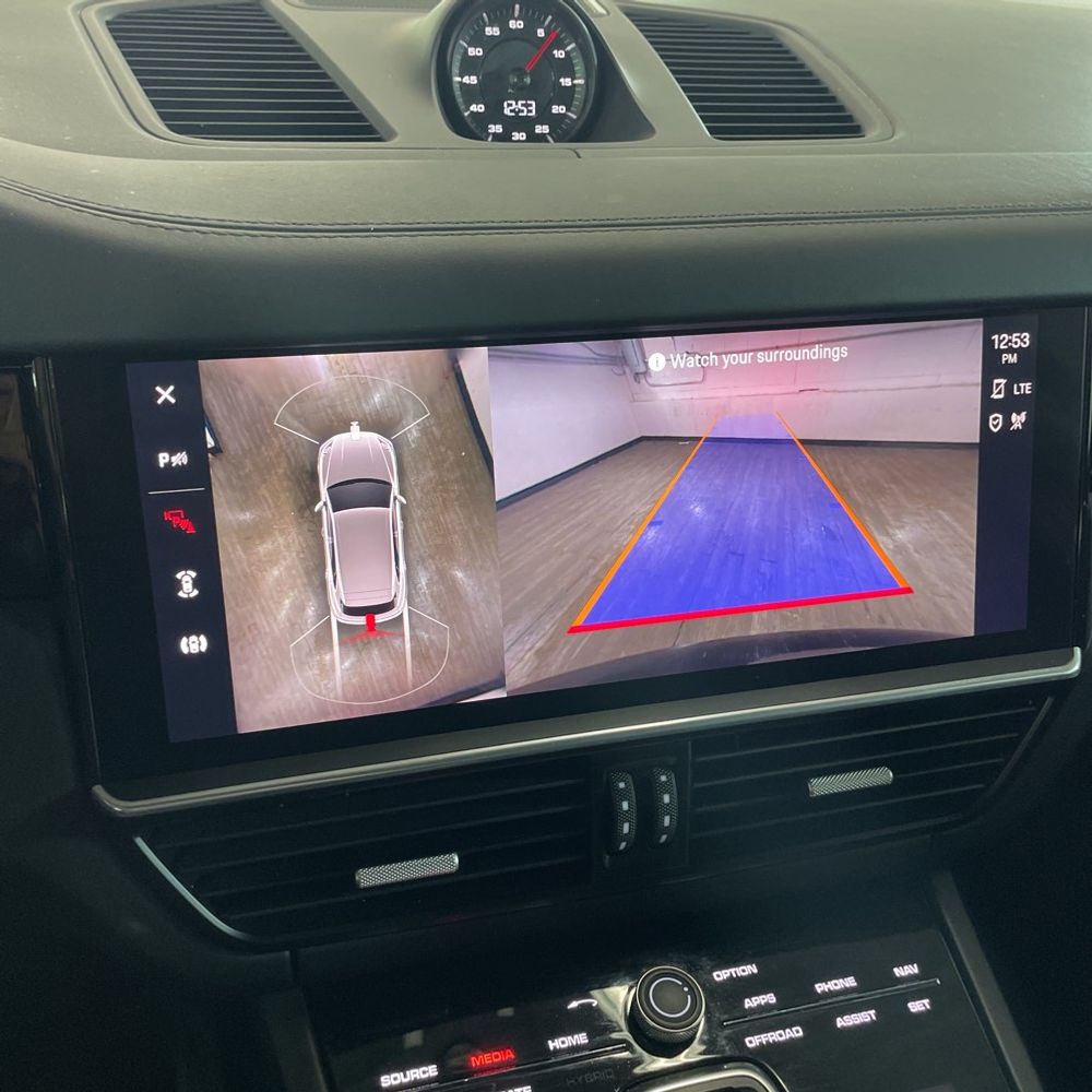 2023 Porsche Cayenne GTS