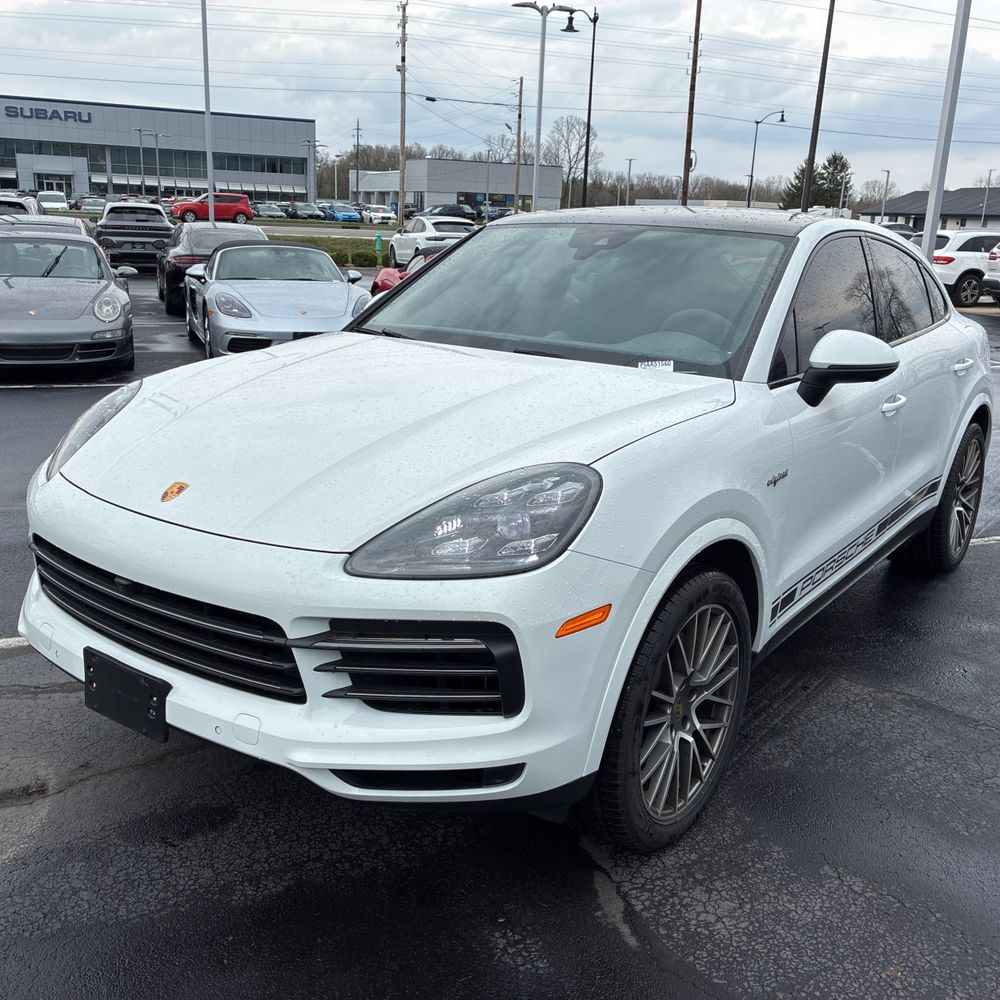 2022 Porsche Cayenne E-Hybrid Coupe Platinum Edition