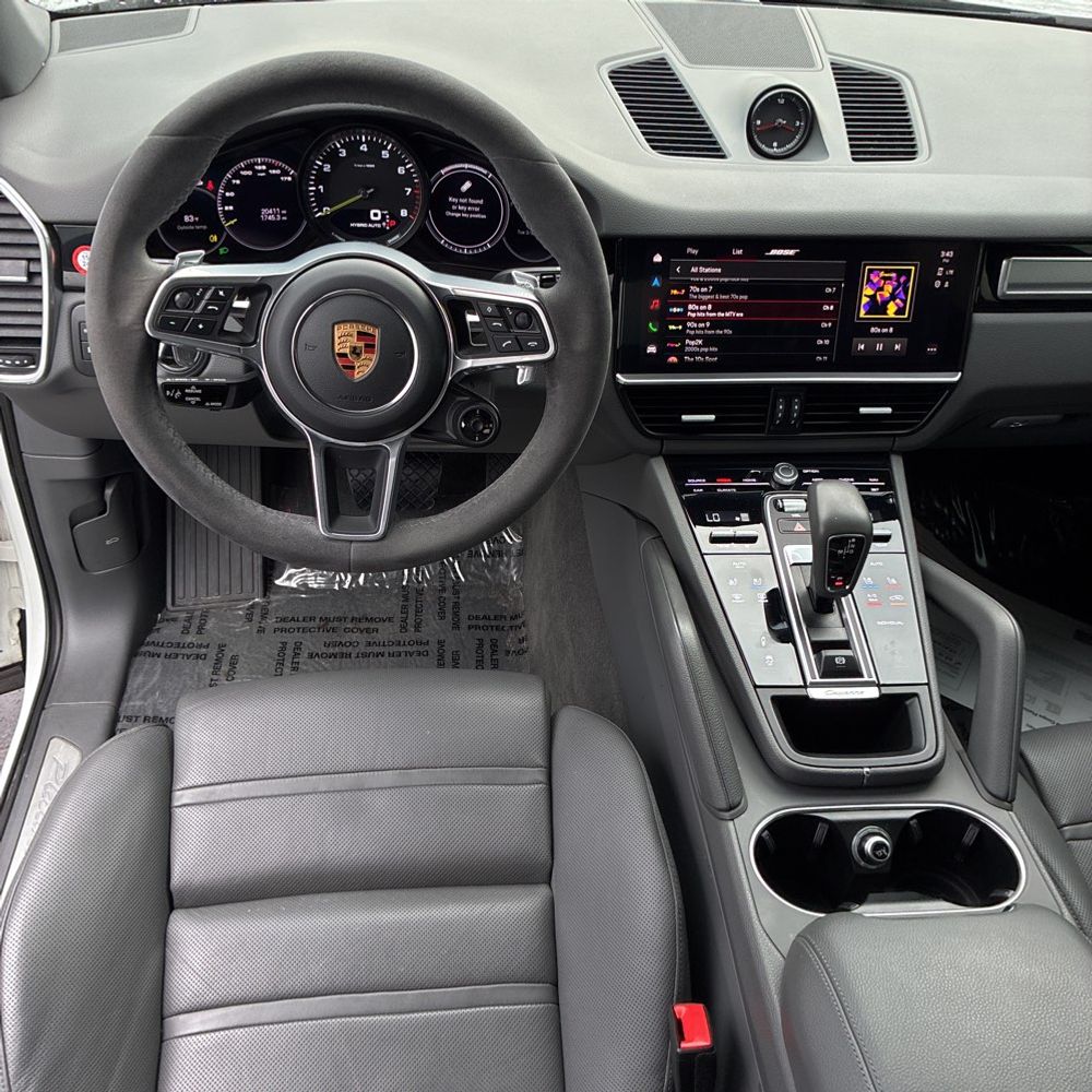 2022 Porsche Cayenne E-Hybrid Coupe Platinum Edition