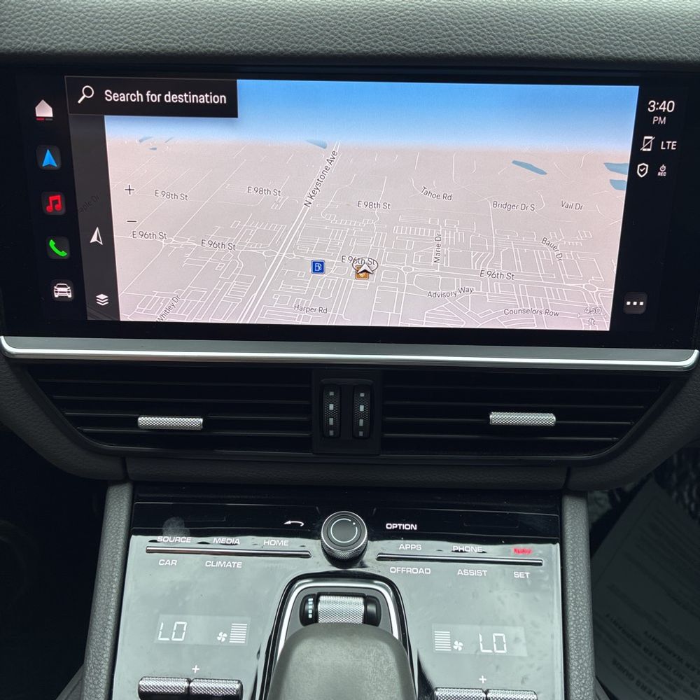 2022 Porsche Cayenne E-Hybrid Coupe Platinum Edition