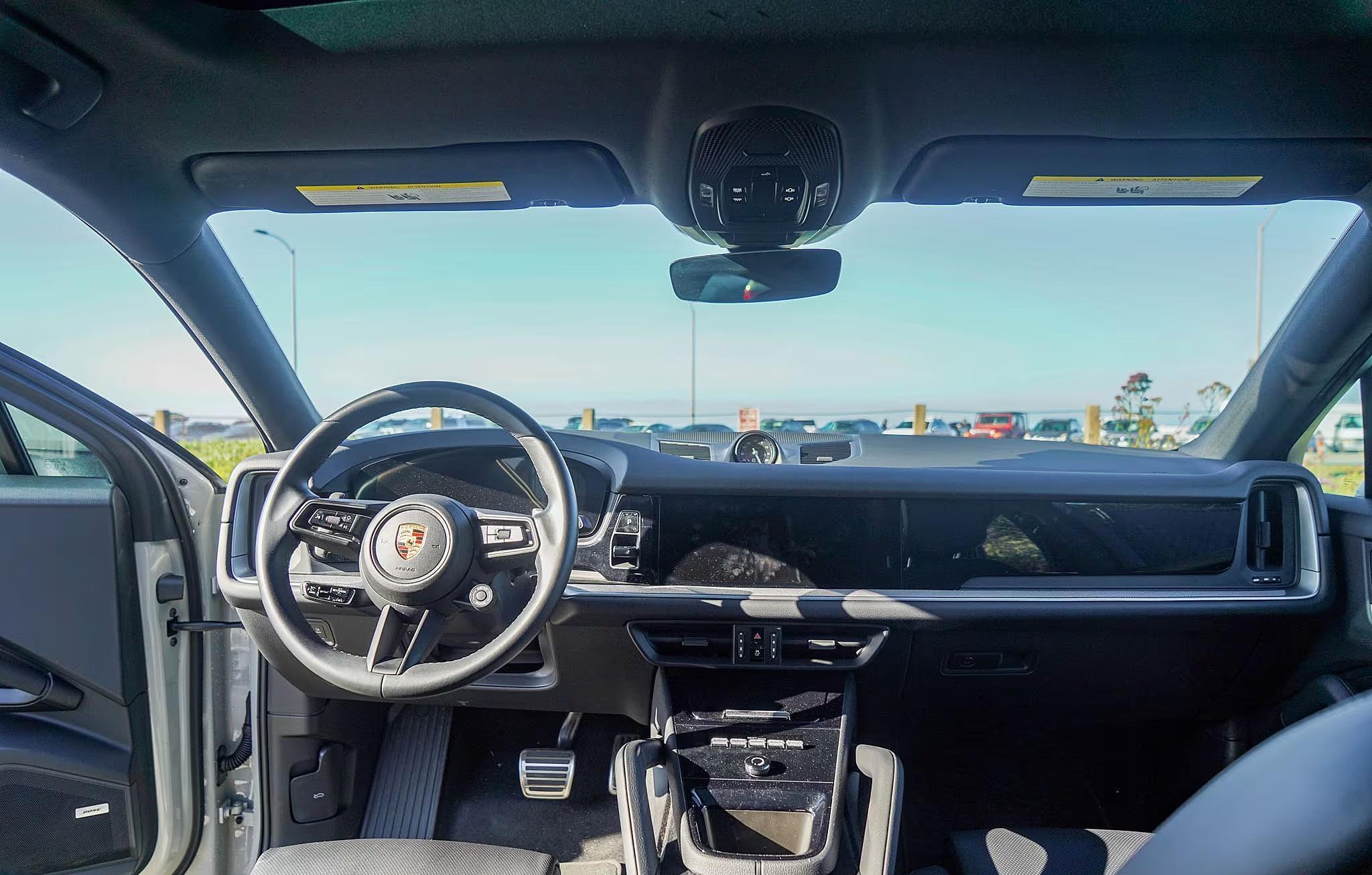 2024 Porsche Cayenne S Coupe