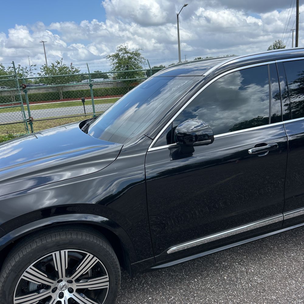 2021 Volvo XC90 T6 Inscription 7 Passenger