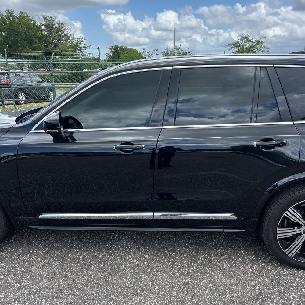 2021 Volvo XC90 T6 Inscription 7 Passenger