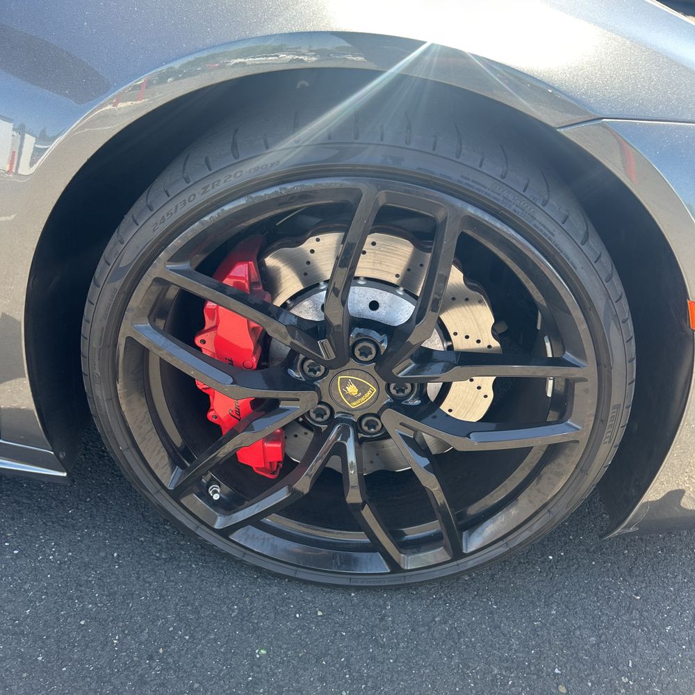 2017 Lamborghini Huracan LP 580-2