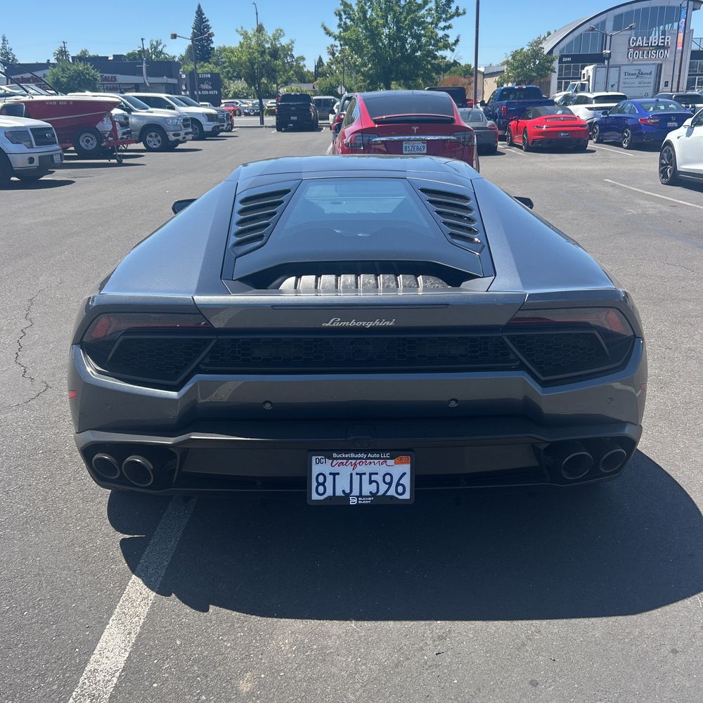 2017 Lamborghini Huracan LP 580-2