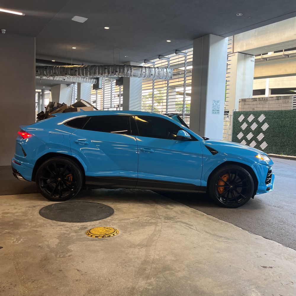 2019 Lamborghini Urus