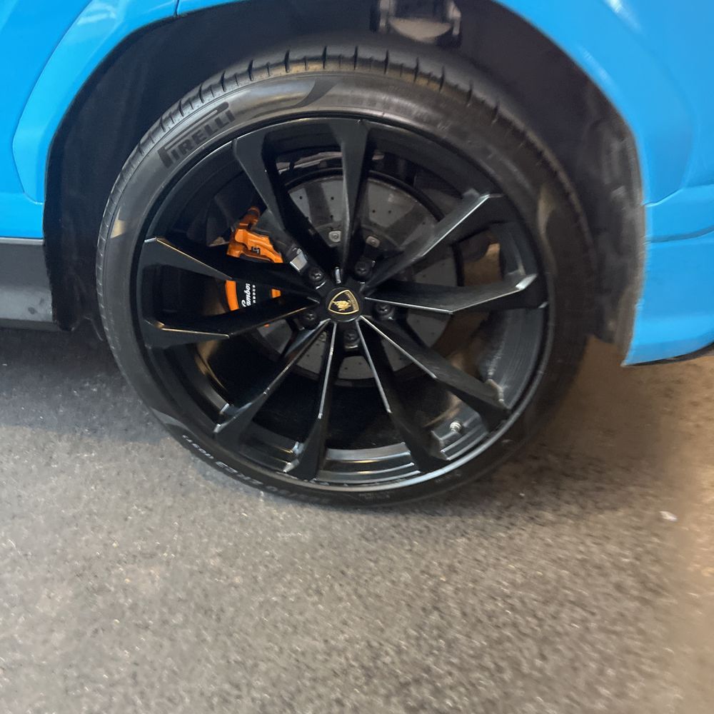 2019 Lamborghini Urus