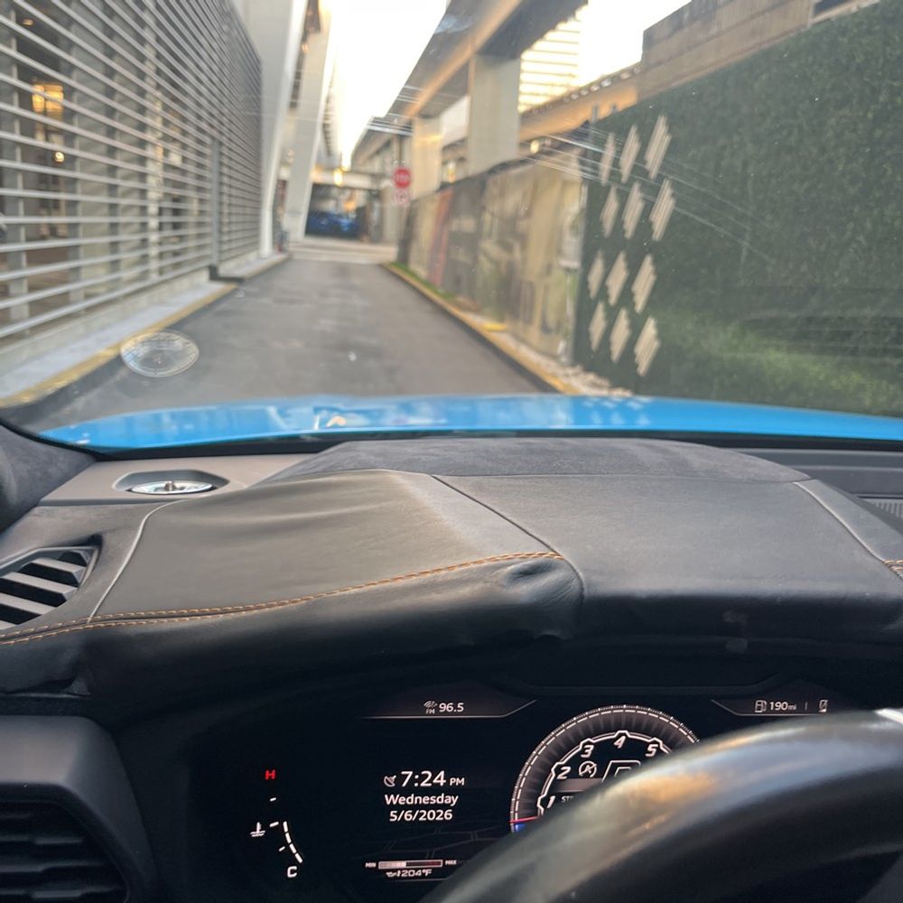 2019 Lamborghini Urus